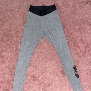 Women’s Nike High-Rise Leggings